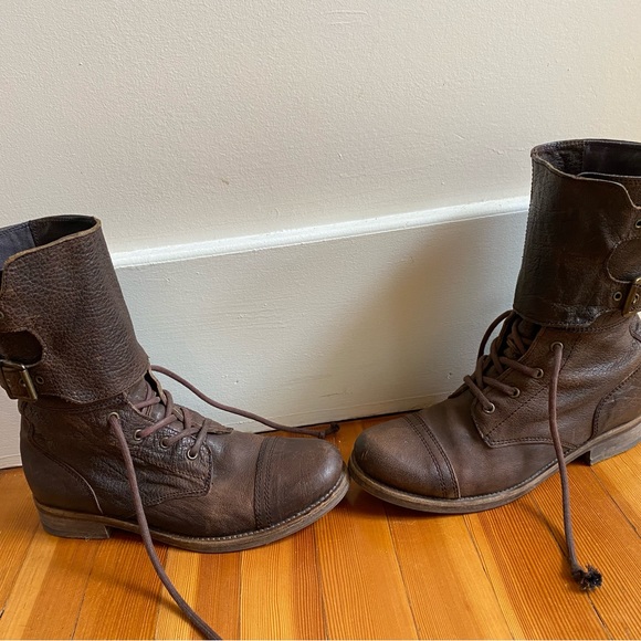 All Saints distressed brown leather boots - Picture 4 of 8